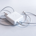 Illustration catégorie Chargeur et adaptateur