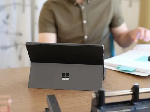 Illustration of product : MS Surface Pro8 i7-1185G7 16Go 256Go (4)